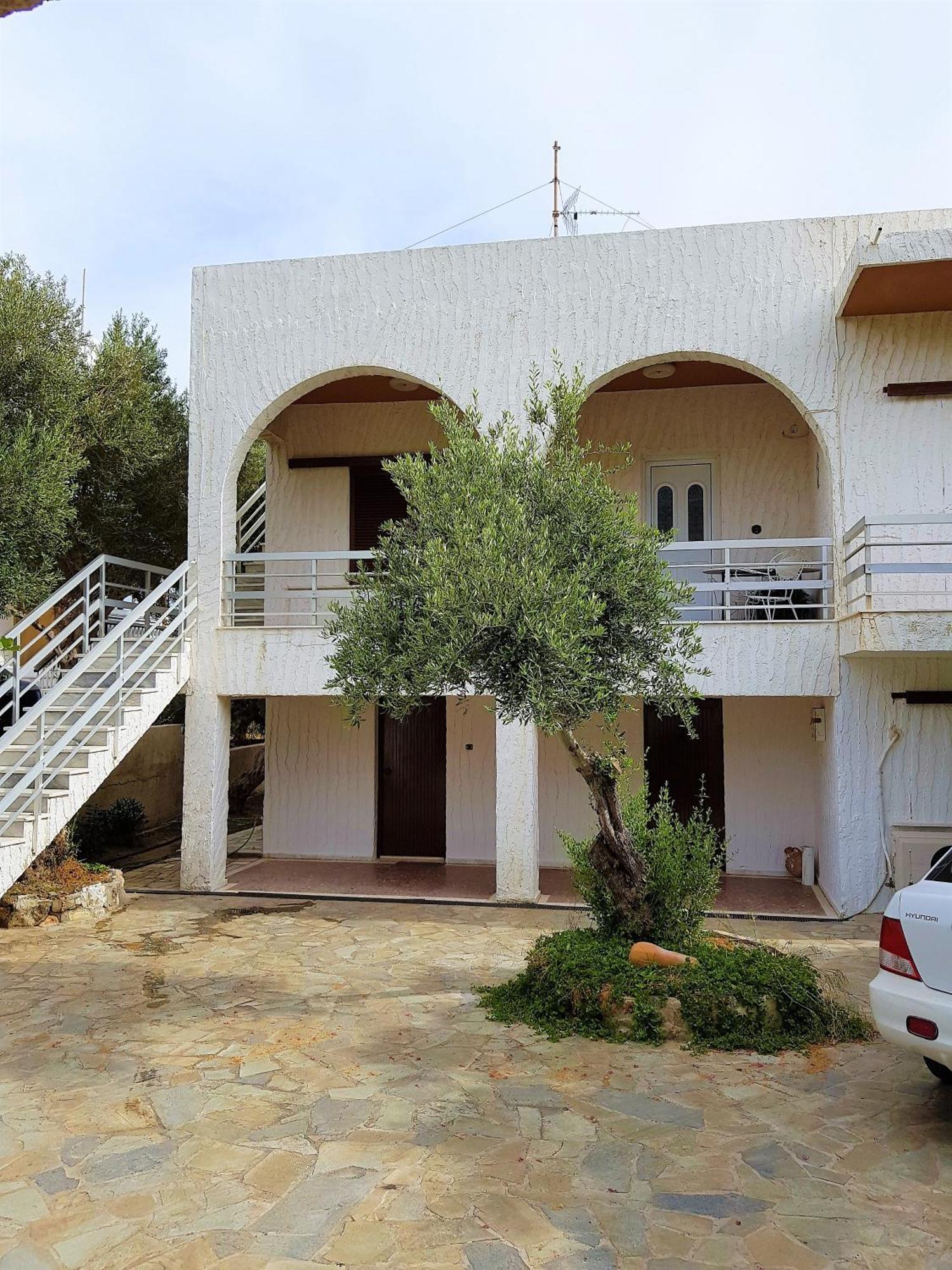Gianna Seaside Apartment คูตซูนารี ภายนอก รูปภาพ