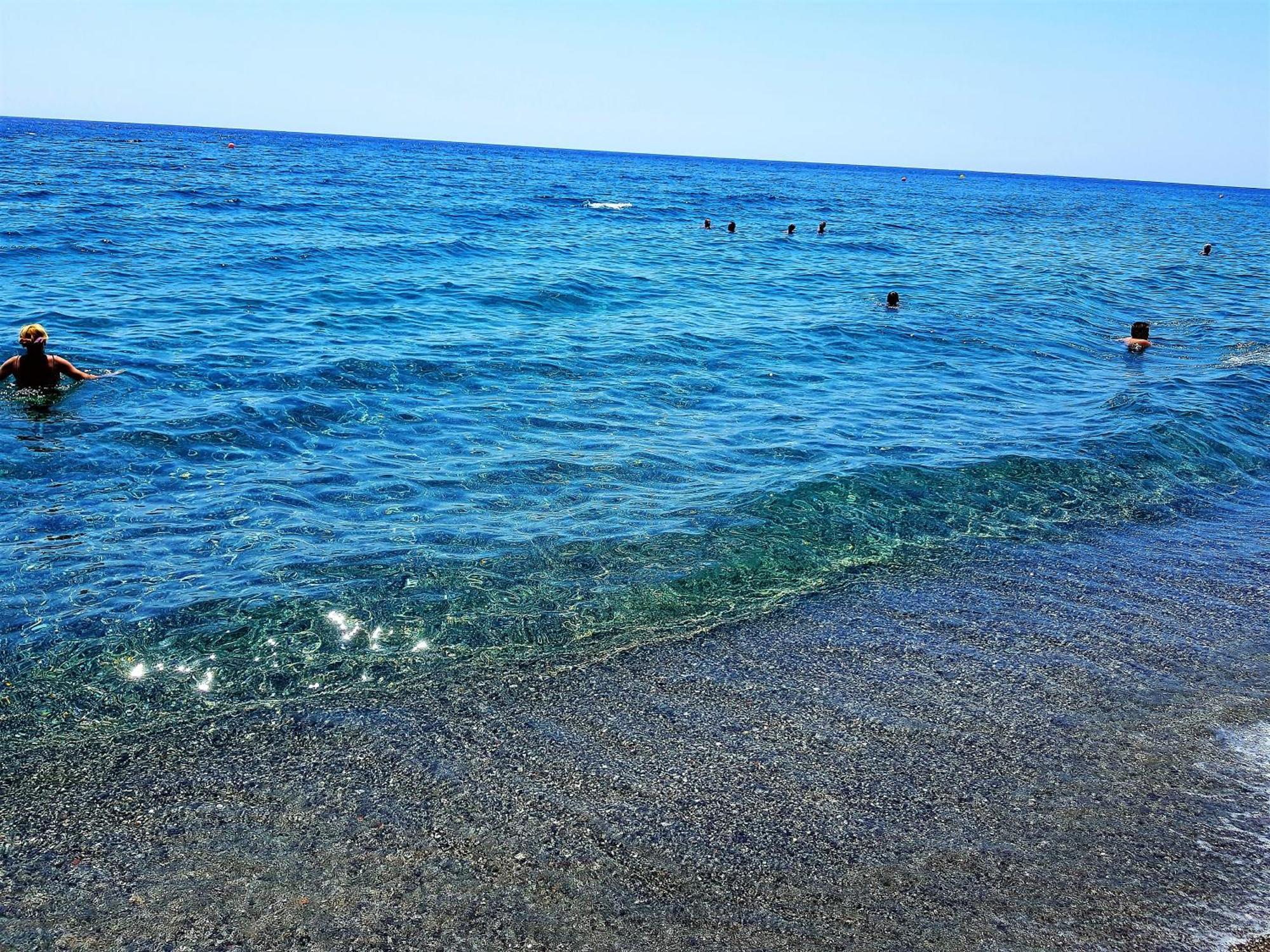 Gianna Seaside Apartment คูตซูนารี ภายนอก รูปภาพ