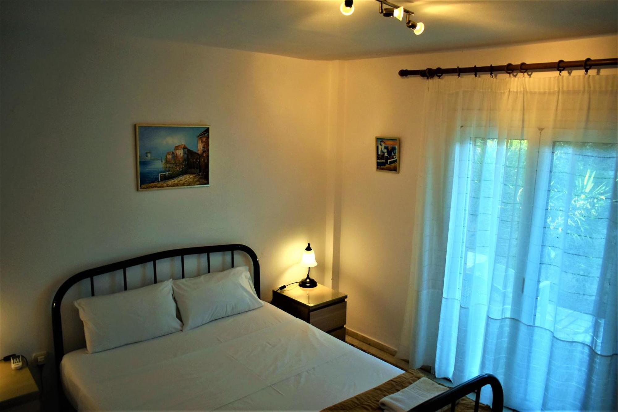 Gianna Seaside Apartment คูตซูนารี ภายนอก รูปภาพ